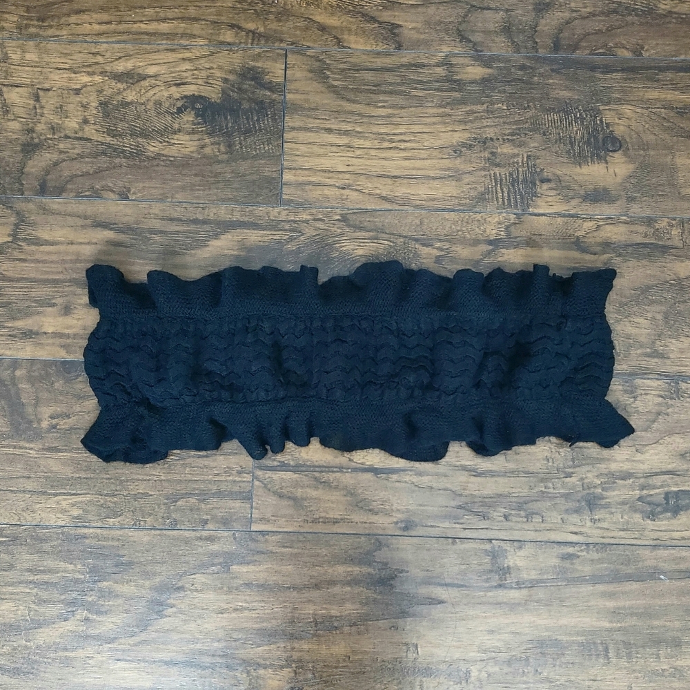 4/$20 - Black Ruffled Infinity Scarf - Picture 3 of 4
